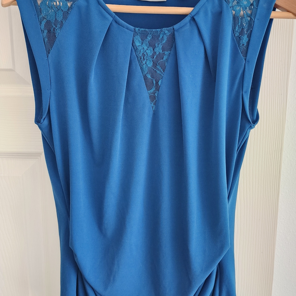 New York & Company Teal Sleeveless Top